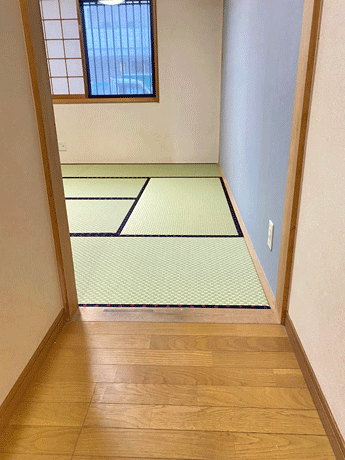 �s����������