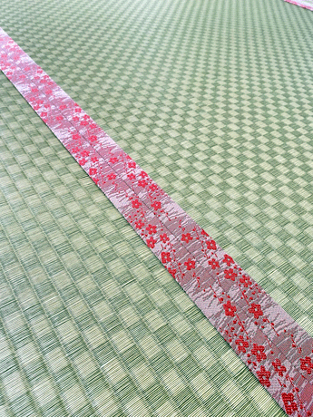 �s�������݁~�~��