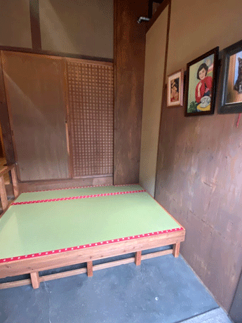 �ړ����̏�