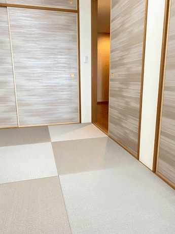 �������a��