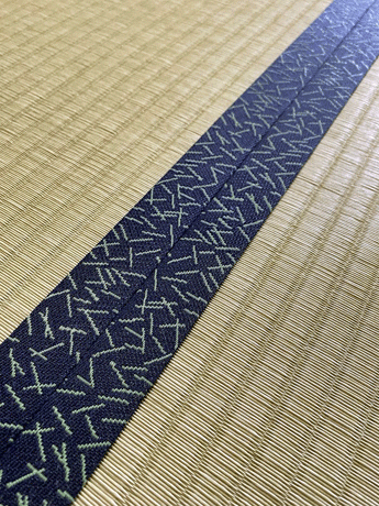 �����@��