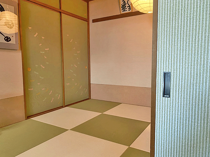 �C���e���A�a������