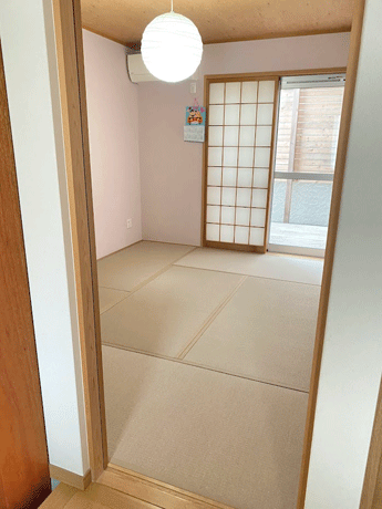 �I�V������