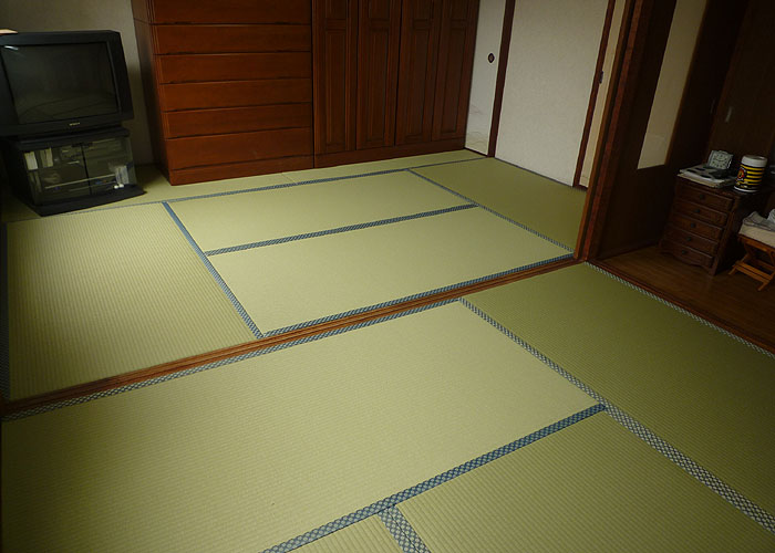 ���\�ւ��@����{�H