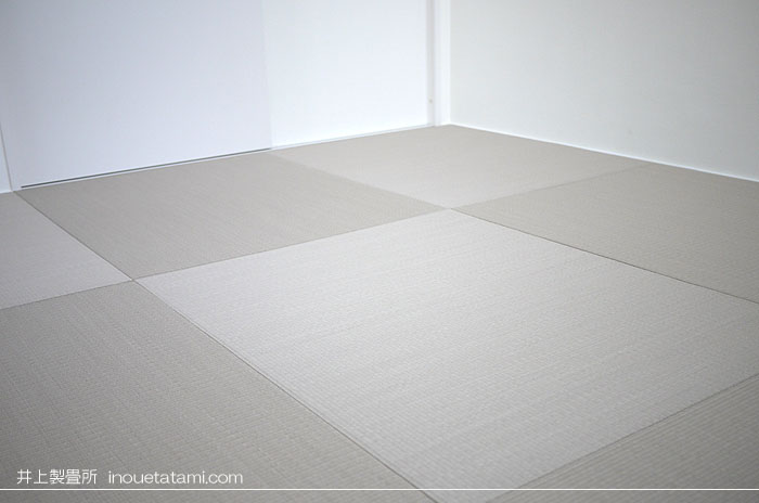 �װ������