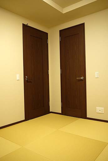 �m���ɕ~�����ގd�l