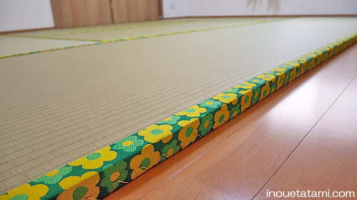 �t���[�����O�ɕ~������