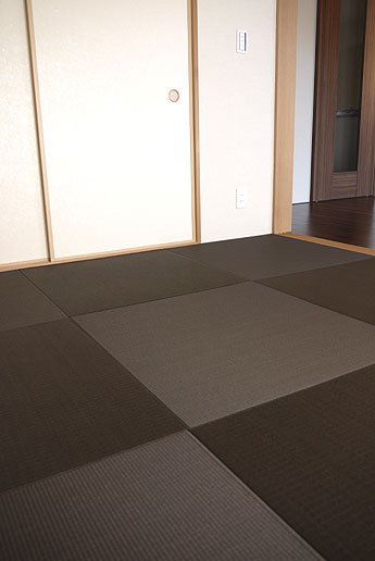 �s���~��