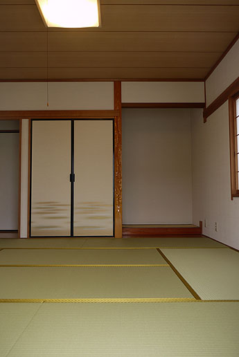 ���V���E������