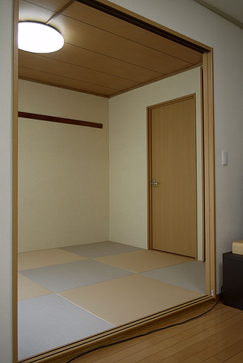 �ϐF���Ȃ��a����