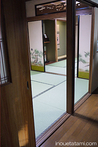 �F�򂹂Ȃ��a����