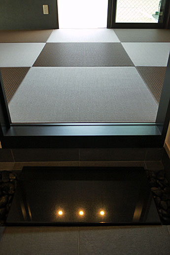 ���܂łɂȂ��X�g���C�v�̏�